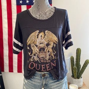 FP queen tee!